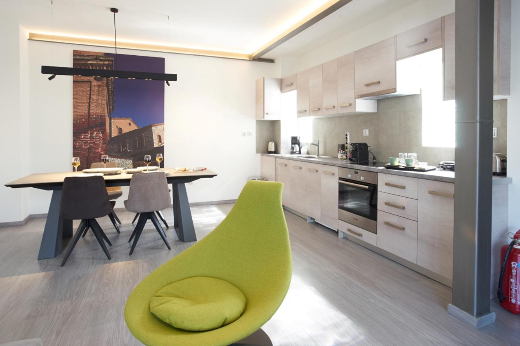 Athenian Residences 3* אתונה