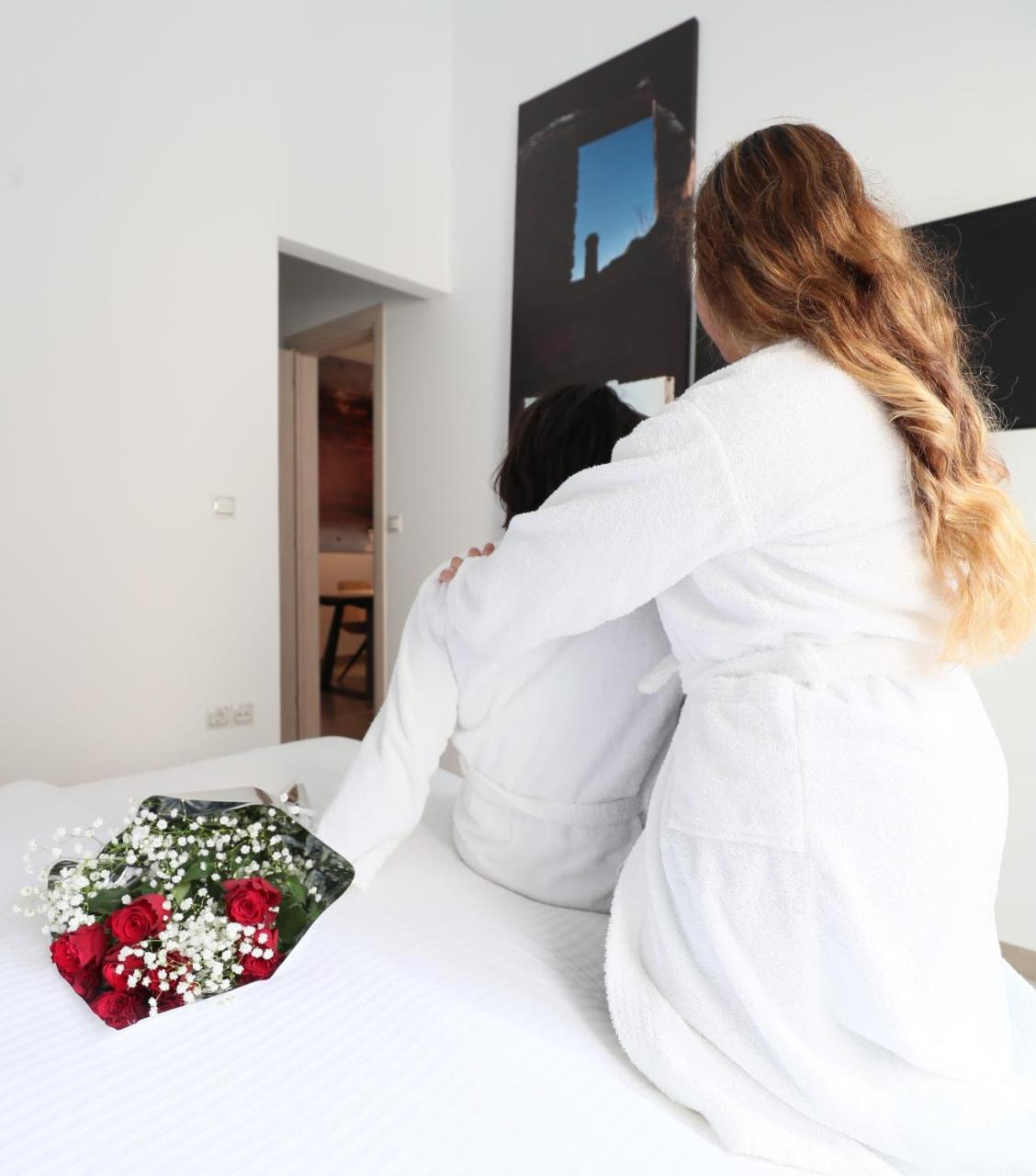 Athenian Residences מלון 3*