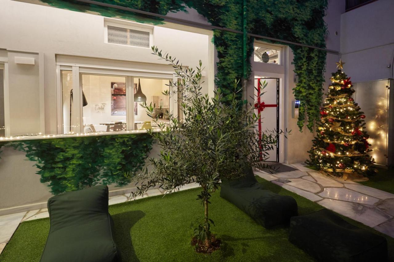 Athenian Residences 3* אתונה